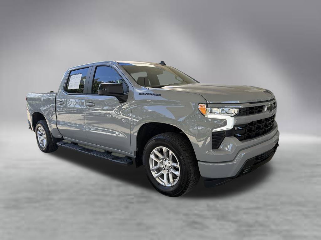 Used 2024 Chevrolet Silverado 1500 RST RWD image 2