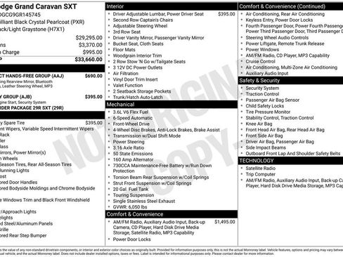 Used 2016 Dodge Grand Caravan SXT w/ UConnect Hands-Free Group image 5