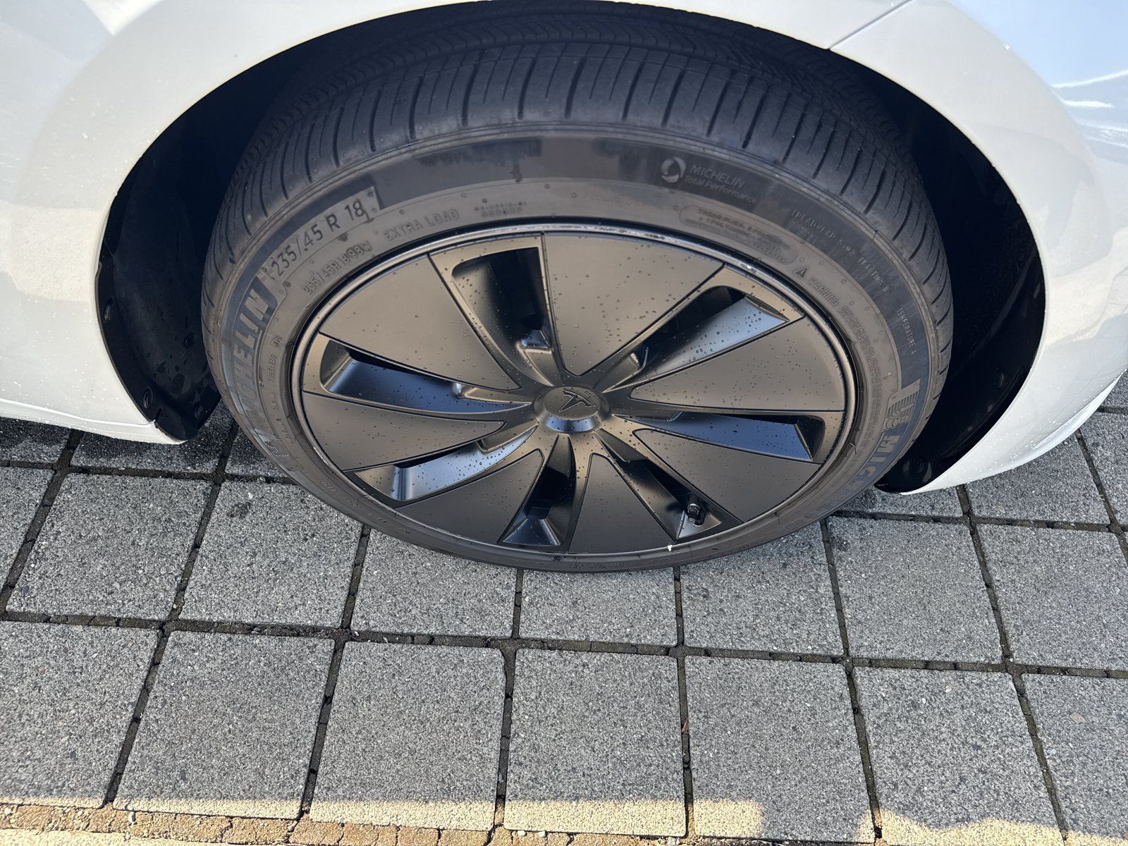 Used 2025 Tesla Model 3 Long Range RWD image 7
