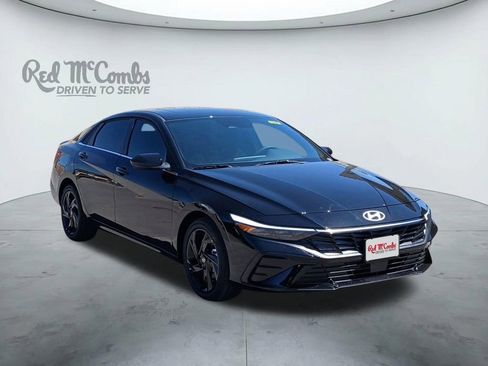 New 2026 Hyundai Elantra SEL Sport Premium w/ Cargo Package FWD image 7