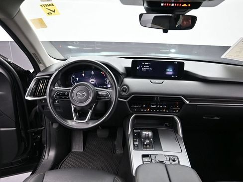 Used 2024 MAZDA CX-90 Plug-In Hybrid w/ Preferred AWD/4WD image 19