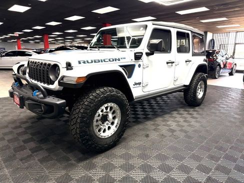Used 2023 Jeep Wrangler Unlimited Rubicon 4xe AWD/4WD image 8