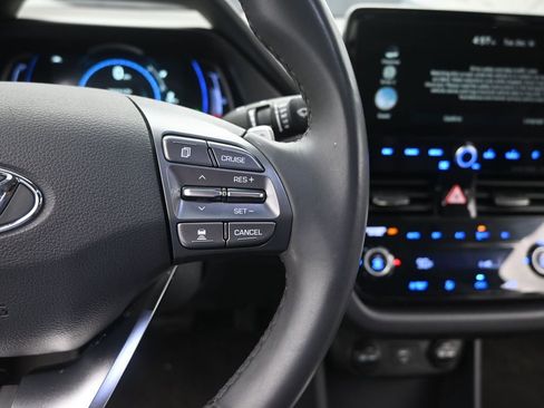 Used 2021 Hyundai Ioniq Limited image 32