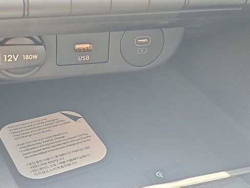 New 2026 Hyundai Elantra Limited FWD image 29