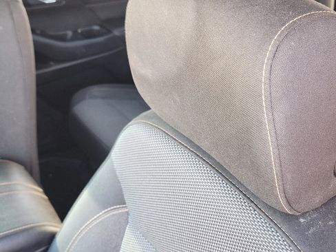 Used 2018 Chevrolet Traverse LT image 15