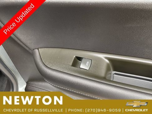 Used 2024 Chevrolet Blazer LT w/ Convenience Package FWD image 28
