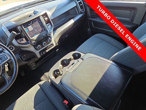 Used 2024 RAM 3500 Tradesman w/ Chrome Appearance Group image 12