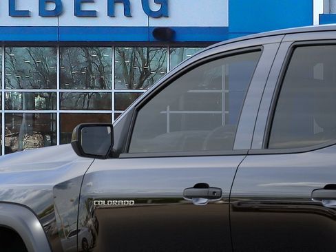 New 2026 Chevrolet Colorado Trail Boss AWD/4WD image 36