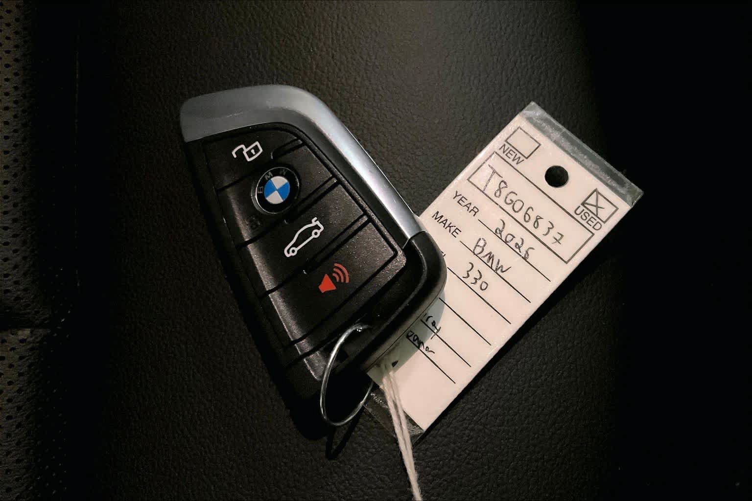 Used 2026 BMW 330i xDrive Sedan w/ Premium Package AWD/4WD image 14