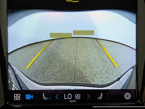 Used 2022 Volvo XC60 B6 Inscription w/ Advanced Package image 20