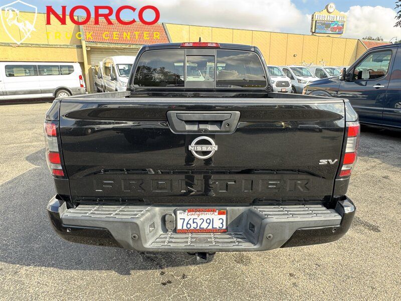 Used 2022 Nissan Frontier SV RWD image 7