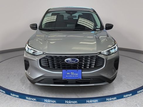 Certified 2023 Ford Escape Active FWD image 2