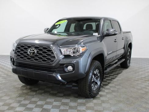 Certified 2023 Toyota Tacoma TRD Off-Road AWD/4WD image 2