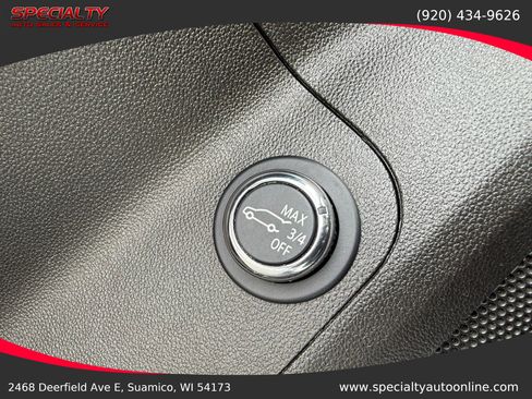 Used 2022 GMC Acadia SLE w/ Driver Convenience Package image 39