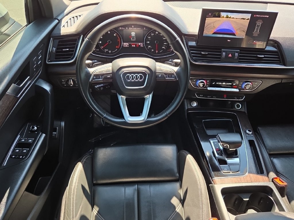 Used 2023 Audi Q5 2.0T Premium w/ Convenience Package AWD/4WD image 14