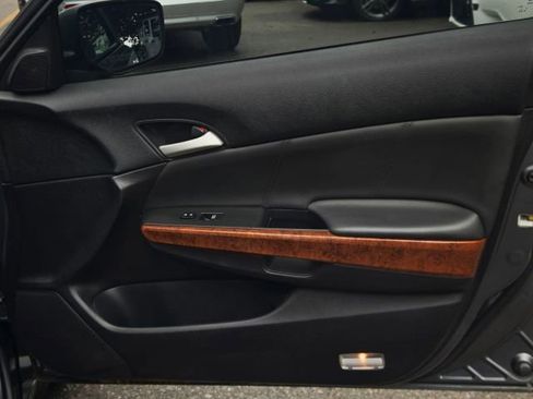 Used 2012 Honda Accord EX-L image 30