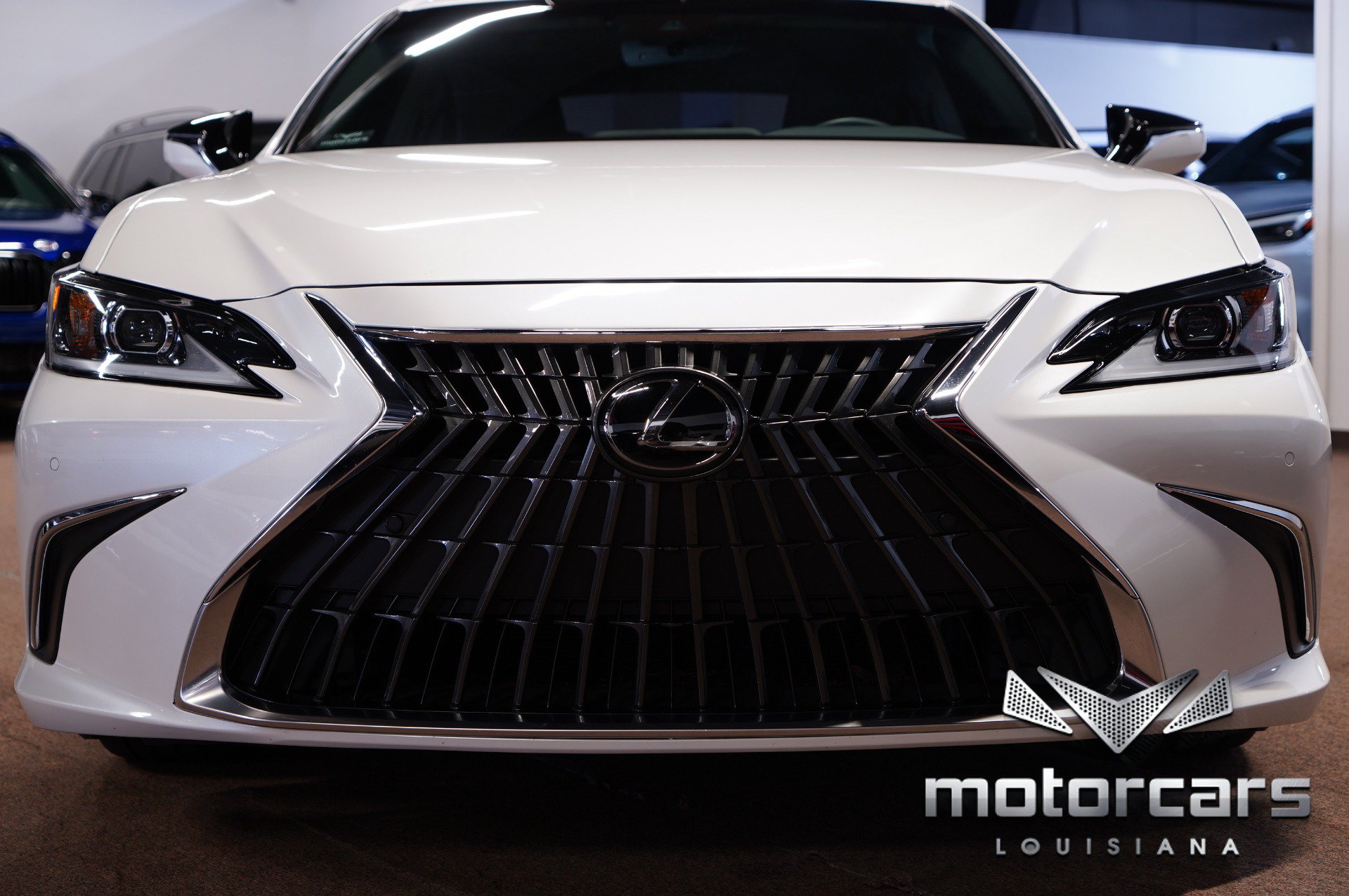 Used 2024 Lexus ES 350 w/ Premium Package FWD image 10