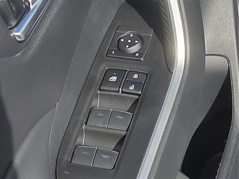 New 2025 Toyota RAV4 XLE image 17