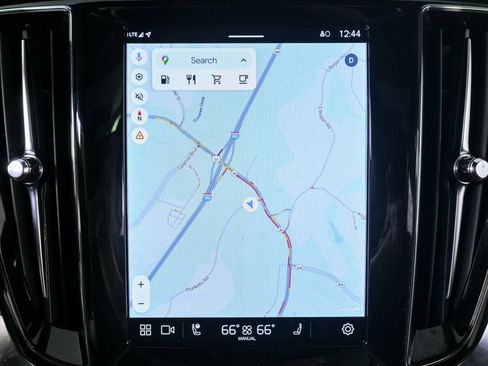 Certified 2025 Volvo V60 B5 Cross Country Plus image 16