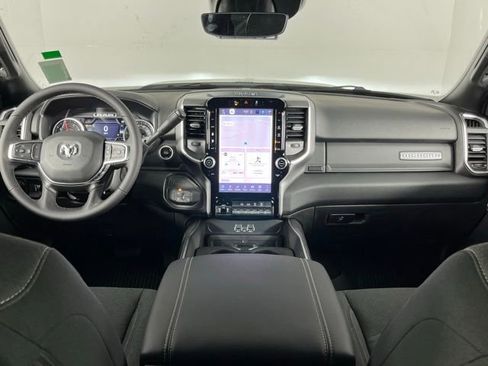 New 2026 RAM 2500 Big Horn AWD/4WD image 13