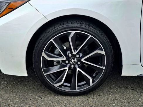 Used 2020 Toyota Corolla SE image 25
