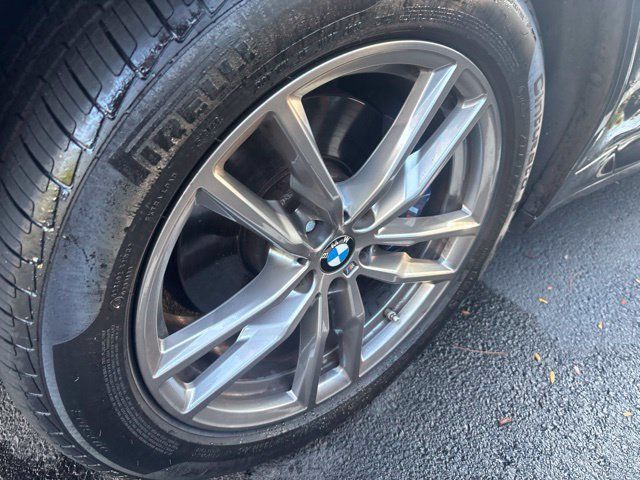 Used 2021 BMW X4 M40i w/ Premium Package AWD/4WD image 3