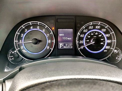 Used 2014 INFINITI QX70 2WD w/ Premium Package image 18