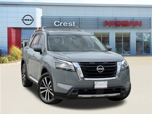 Certified 2023 Nissan Pathfinder Platinum w/ Cargo Package image 1