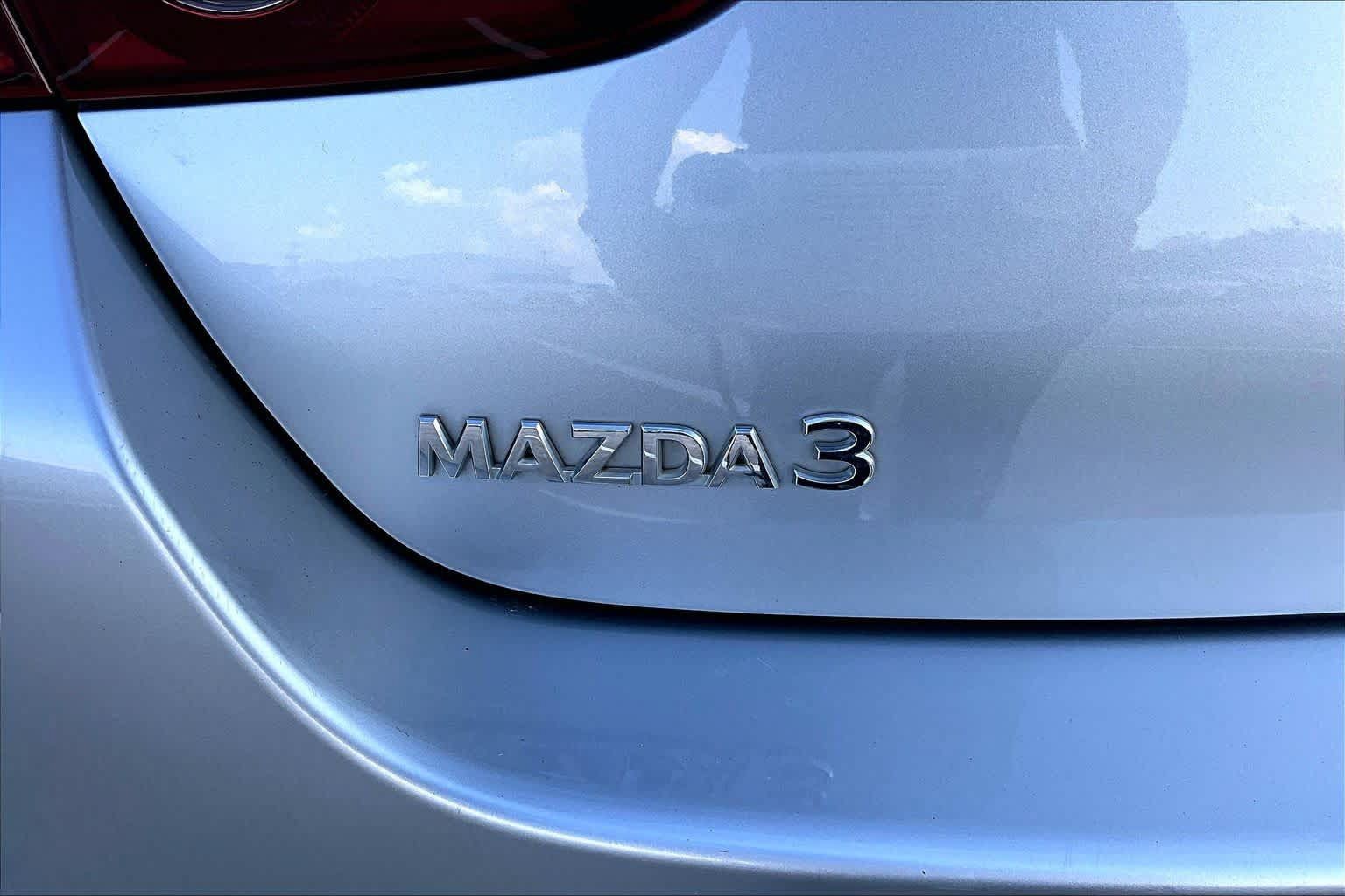 Used 2019 MAZDA MAZDA3 Sedan w/ Select Package FWD image 30