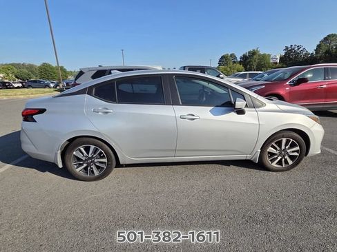 Used 2025 Nissan Versa SV w/ Trunk Package FWD image 5