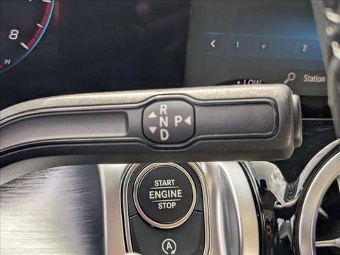 Certified 2022 Mercedes-Benz GLB 250 image 12