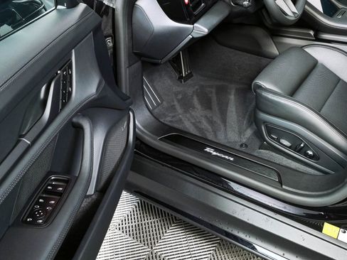 New 2026 Porsche Taycan RWD image 8