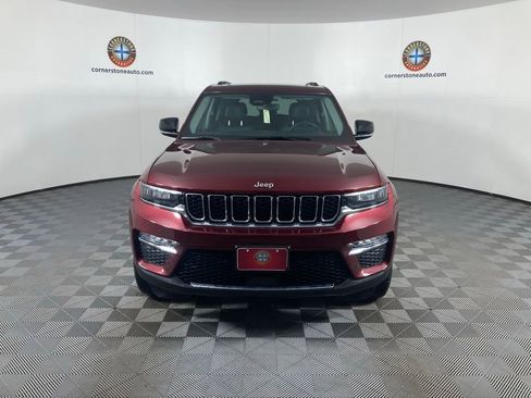 Used 2022 Jeep Grand Cherokee Limited image 19