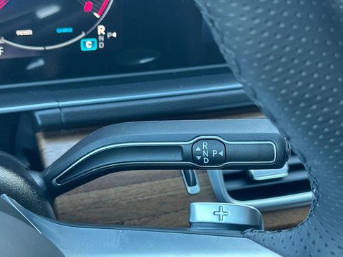 New 2025 Mercedes-Benz GLS 580 4MATIC image 17