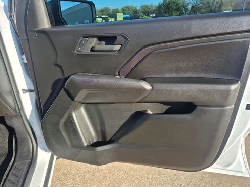 Used 2023 Chevrolet Colorado W/T w/ WT Convenience Package image 17
