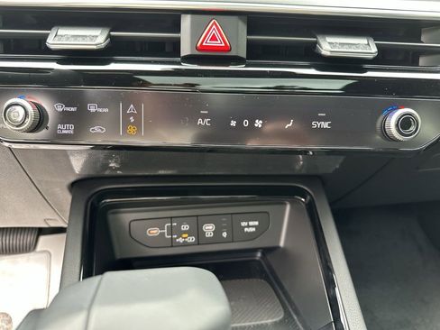 New 2026 Kia K5 GT-Line image 17