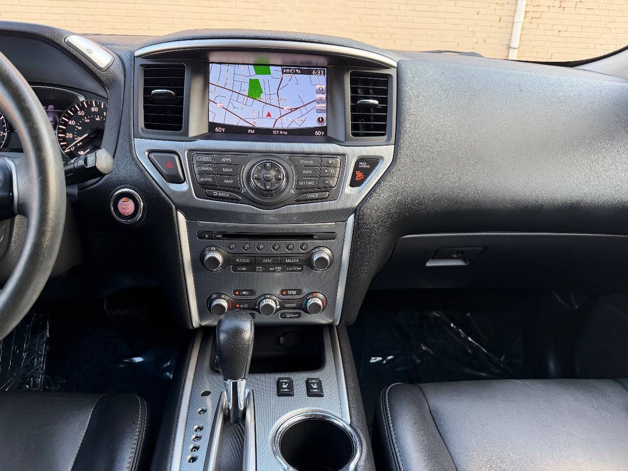 Used 2017 Nissan Pathfinder SL w/ SL Tech Package AWD/4WD image 25
