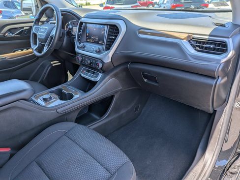 Certified 2023 GMC Acadia SLE FWD image 28