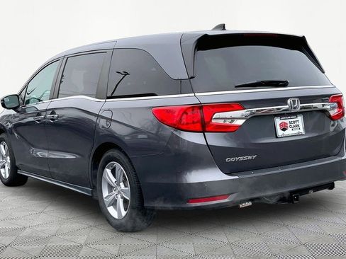 Used 2018 Honda Odyssey EX image 4