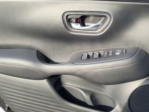 New 2026 Honda HR-V EX-L image 13