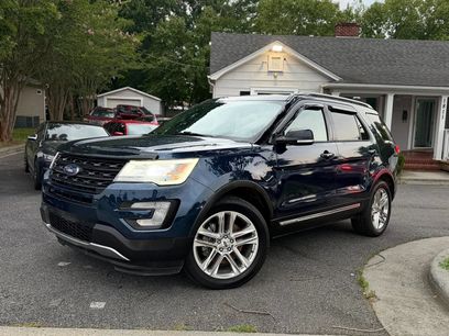 Used 2017 Ford Explorer XLT w/ Equipment Group 202A