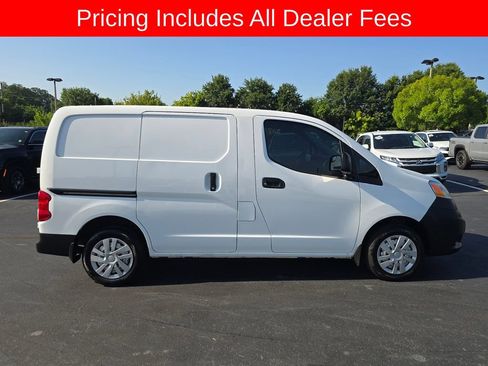 Used 2021 Nissan NV200 S FWD image 2
