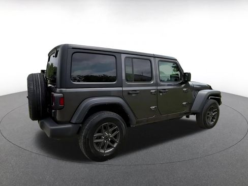 Used 2025 Jeep Wrangler Unlimited Sport AWD/4WD image 15