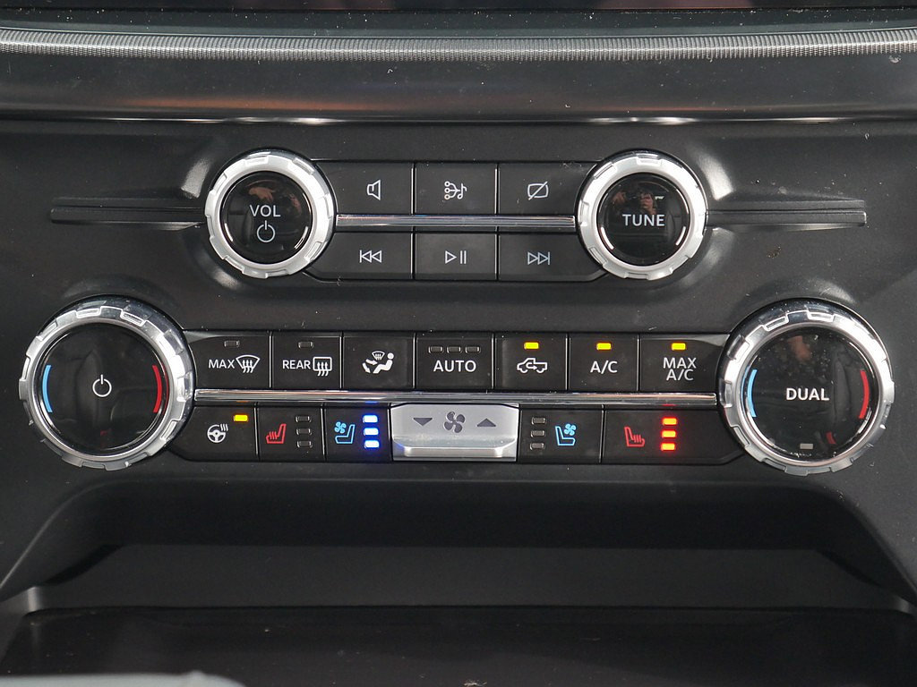 Used 2024 Ford F150 Lariat w/ Equipment Group 502A High AWD/4WD image 24