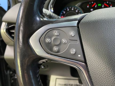 Used 2020 Chevrolet Traverse LT image 19