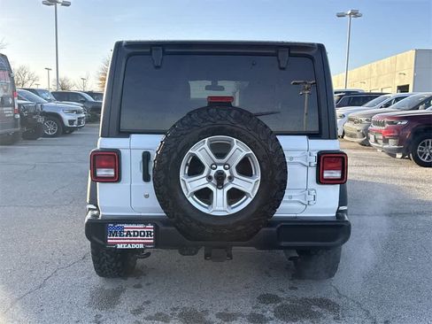Used 2018 Jeep Wrangler Unlimited Sport S image 5