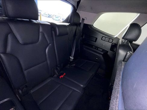 Used 2025 Kia Telluride S AWD/4WD image 35