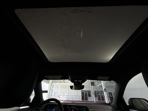 New 2026 Chevrolet Equinox ACTIV w/ Convenience Package III image 24