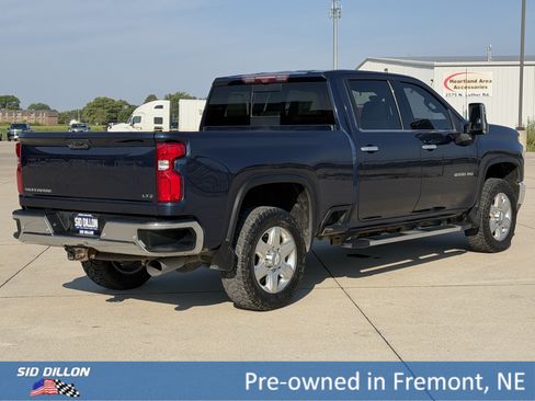 Used 2020 Chevrolet Silverado 2500 LTZ w/ LTZ Plus Package AWD/4WD image 4