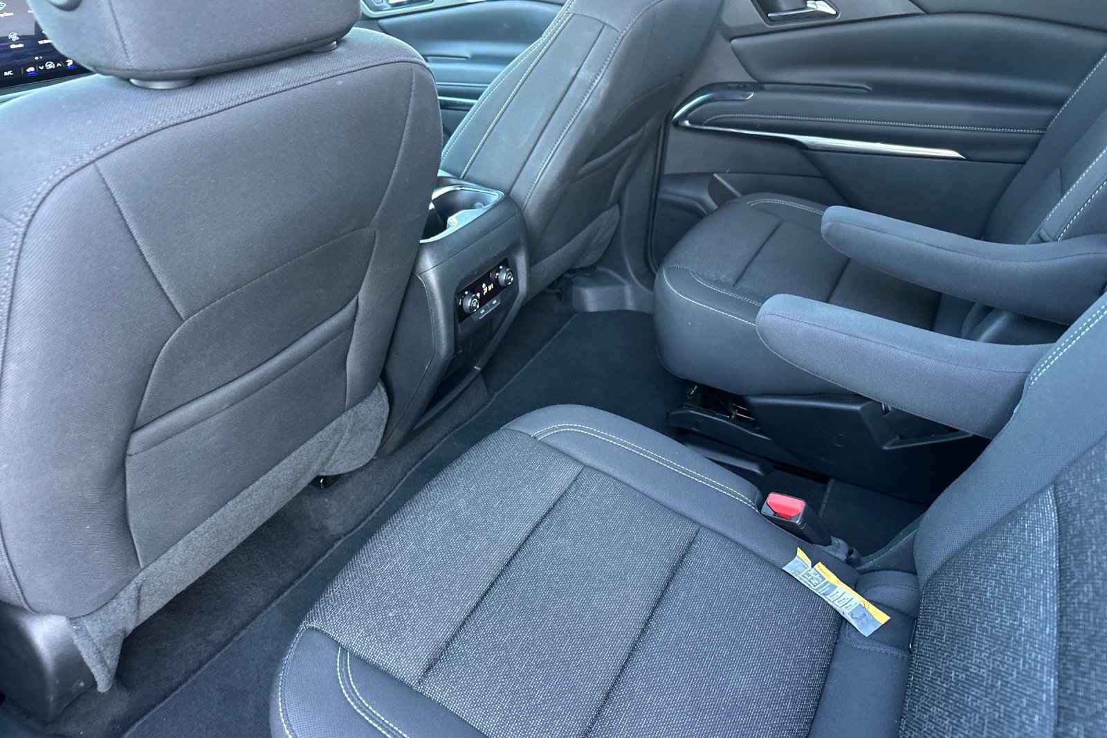 Used 2026 Chevrolet Traverse LT AWD/4WD image 14